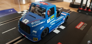 Carrera digital 1:32 LKW Slotcar Aufleger 132 Evolution FLY SISU SL 250 - BLAU