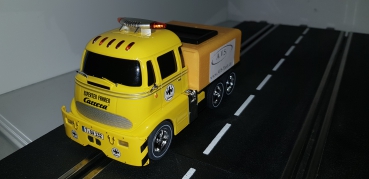 Carrera digital 1:32 LKW Messwagen 132 Carrera - Gelb