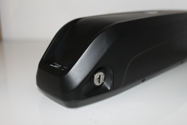 800R Akku E-BIKE 52V 14ah Lithium-Ionen (LG) schwarz black 756Wh Ladegerät LED-Anzeige